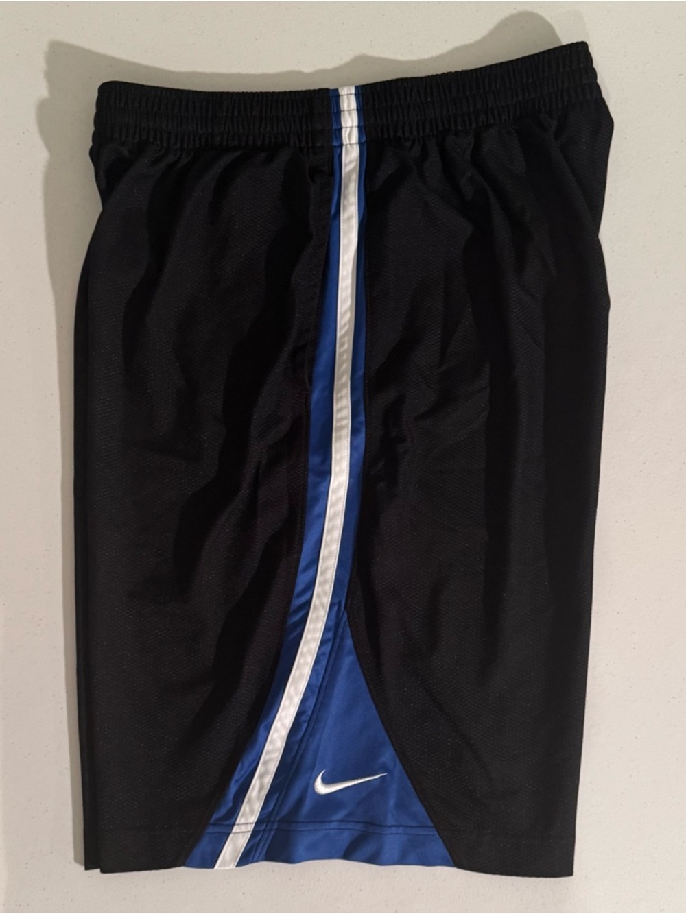Nike Dri-Fit Black, Blue, and White Basketball Shorts Men’s Size Large